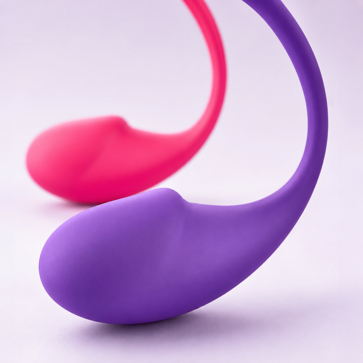 Vibrador curvo con control por app y 9 modos en color Fucsia