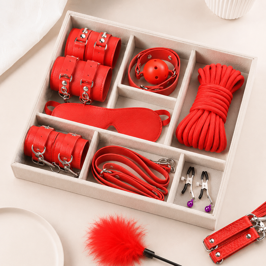 Set de bondage rojo de 10 piezas con acabado estilo cuero en color Rojo